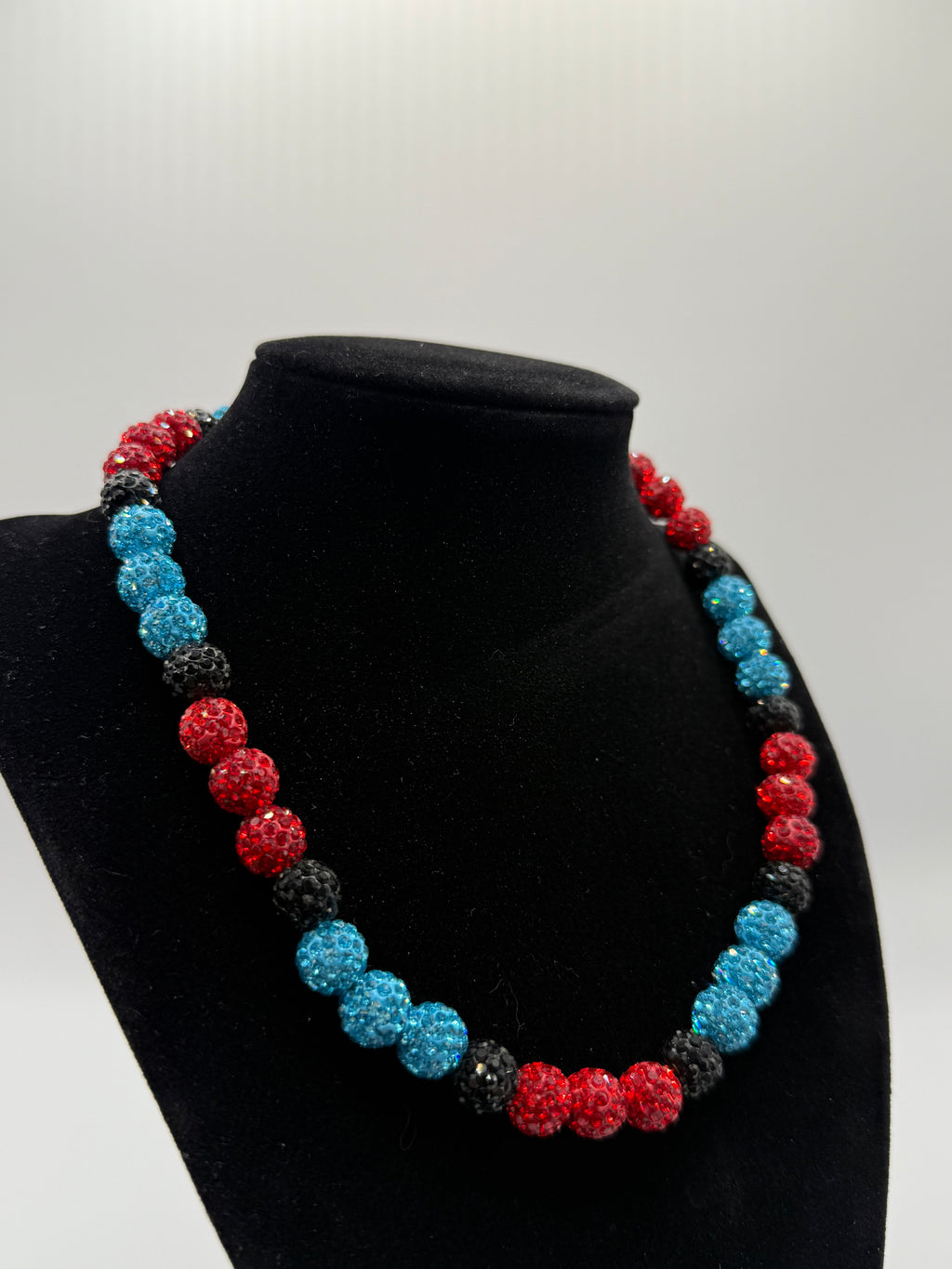 Red, Teal, White Chain