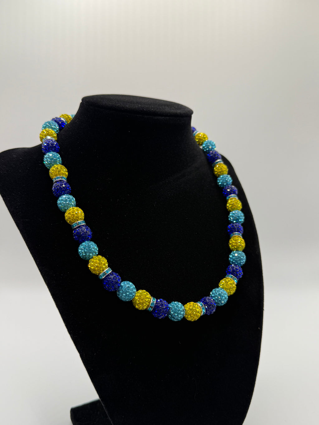 Teal, Blue, Yellow Chain